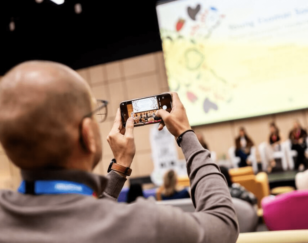 ESOMAR H2R INSIGHTS TRENDS